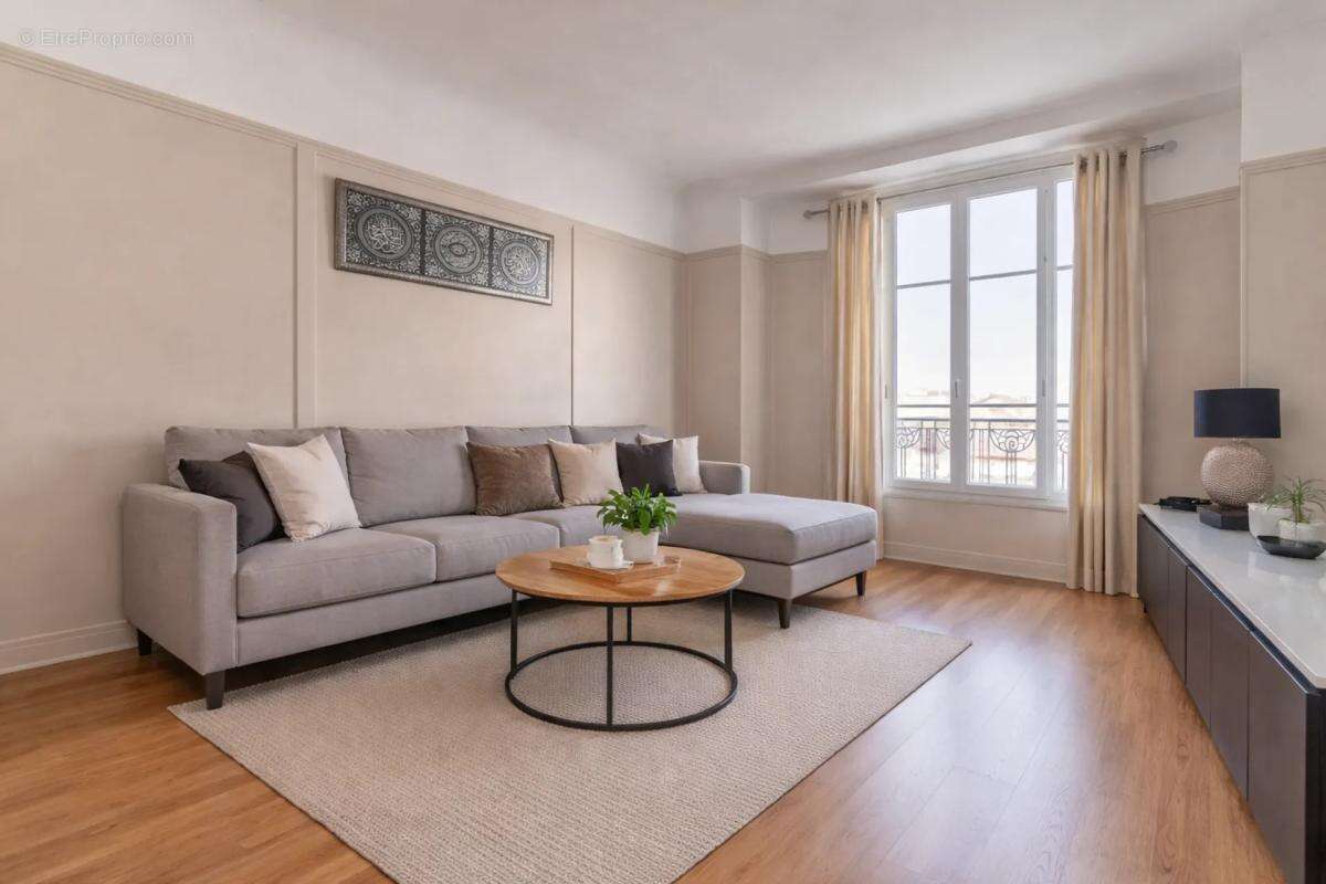Appartement à BOIS-COLOMBES