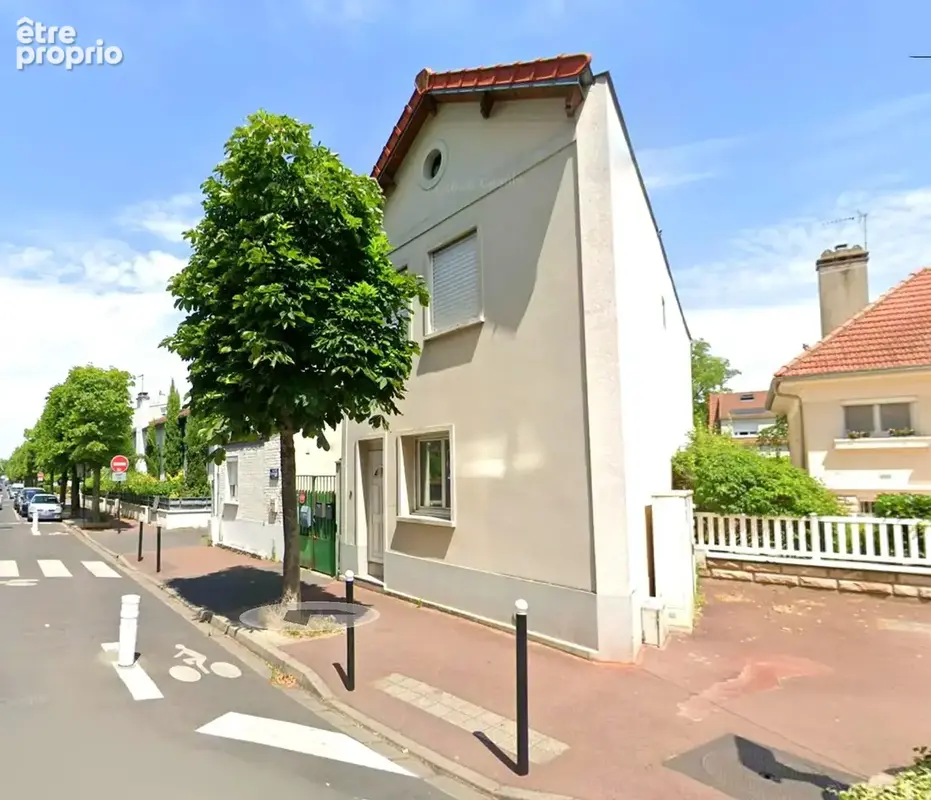 Appartement à SAINT-MAUR-DES-FOSSES