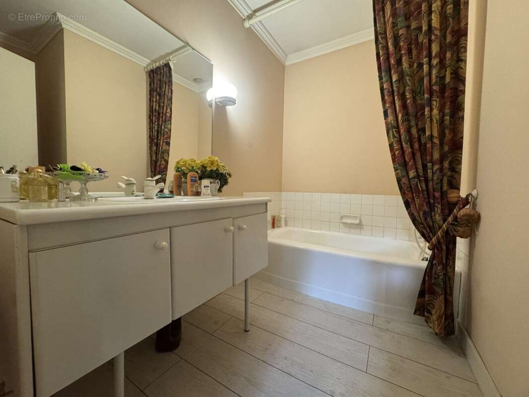 Maison à SAINT-GERMAIN-LES-CORBEIL