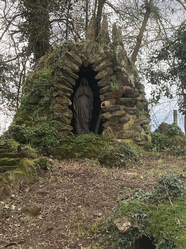 Maison à SAINT-JEAN-D'ASSE