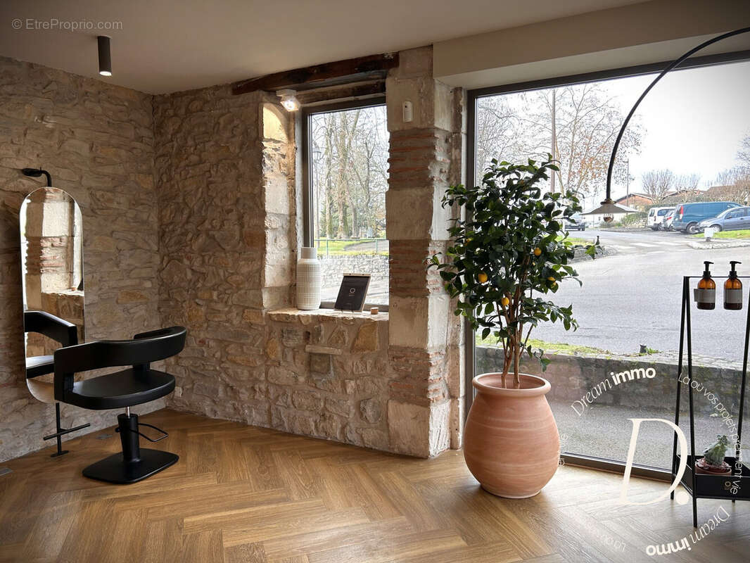 Commerce à SAINT-PAUL-LES-DAX