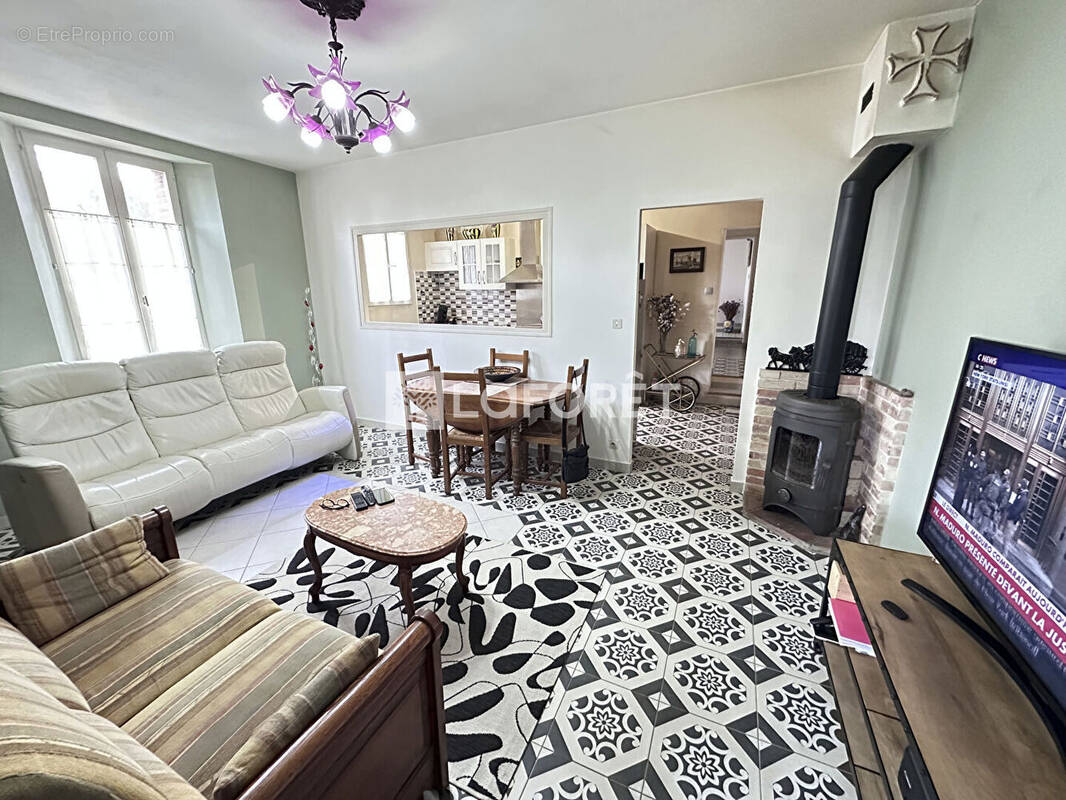 Maison à ESCATALENS