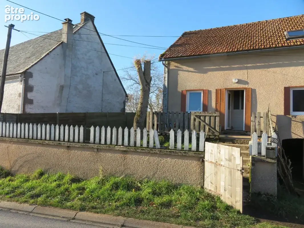 Maison 4 pièces 76 m² à vendre à Briffons (63820) - photo 2