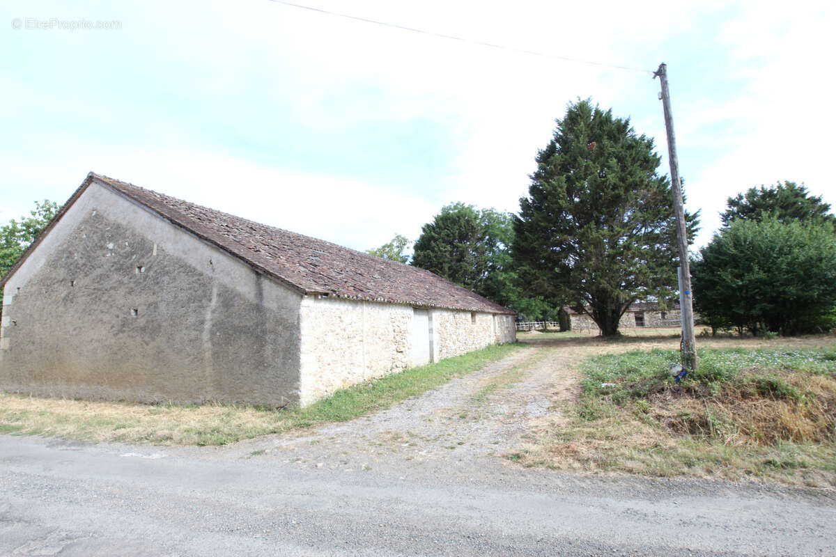 Maison à ARCHIGNY