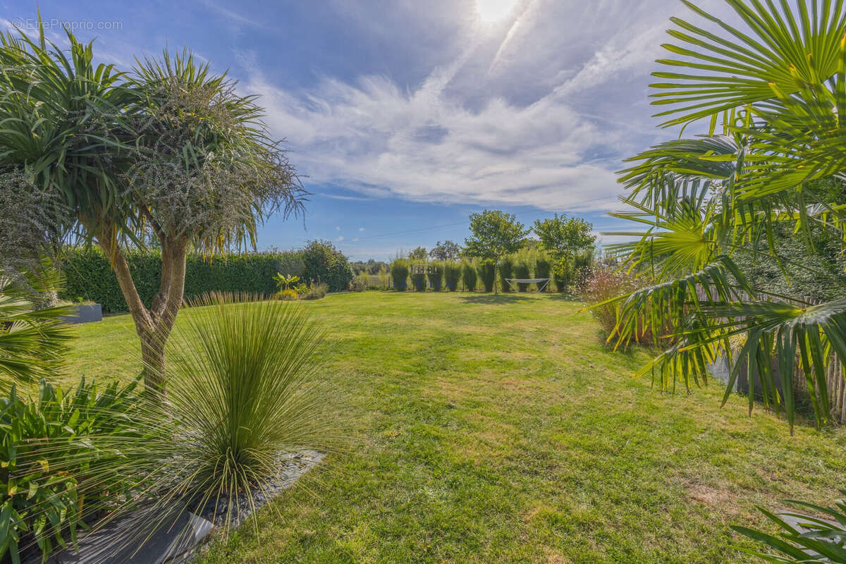 Maison à SAINT-PHILBERT-DE-GRAND-LIEU