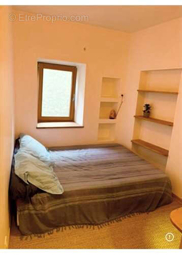 Grand t4 avec studio coin nuit et ses deux greniers a renover - photo 13