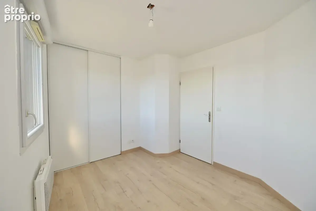 Appartement 3 pièces de 62,57 m² avec terrasse sans vis-à-vis, vue dégagée et parking en sous-sol - photo 12