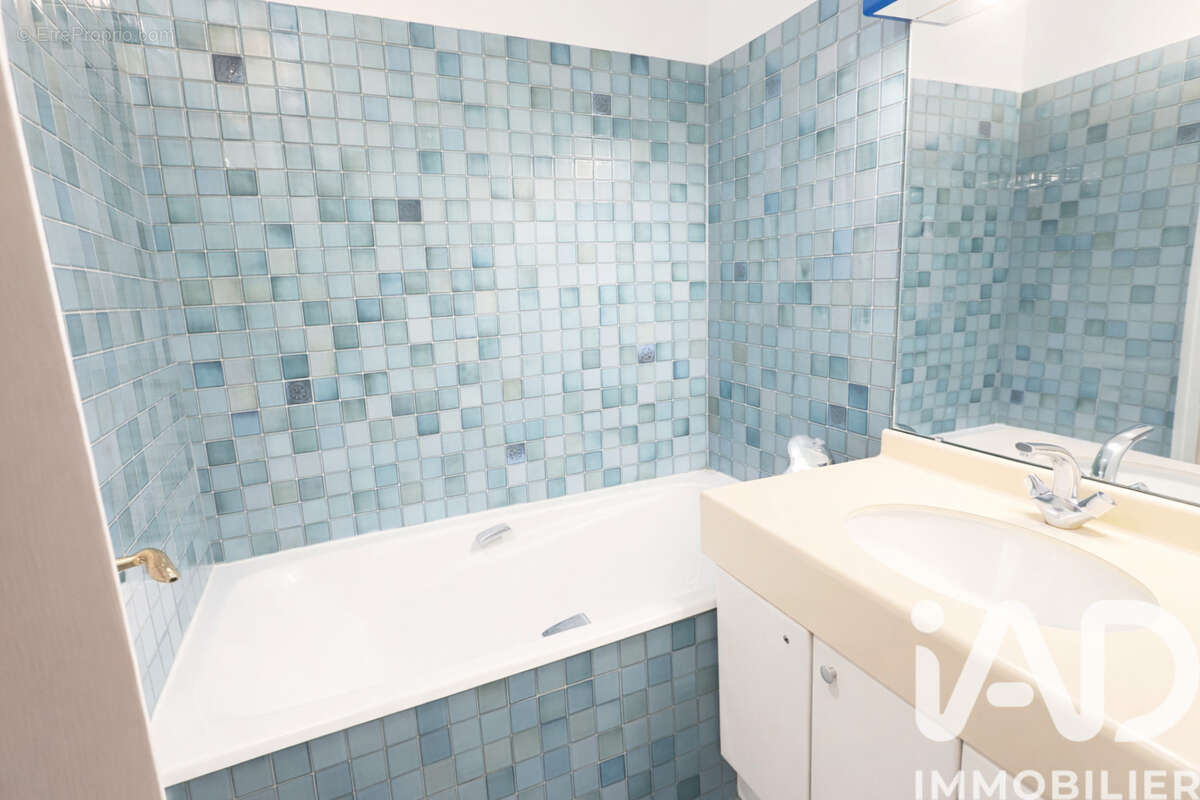 Photo 7 - Appartement à COURBEVOIE