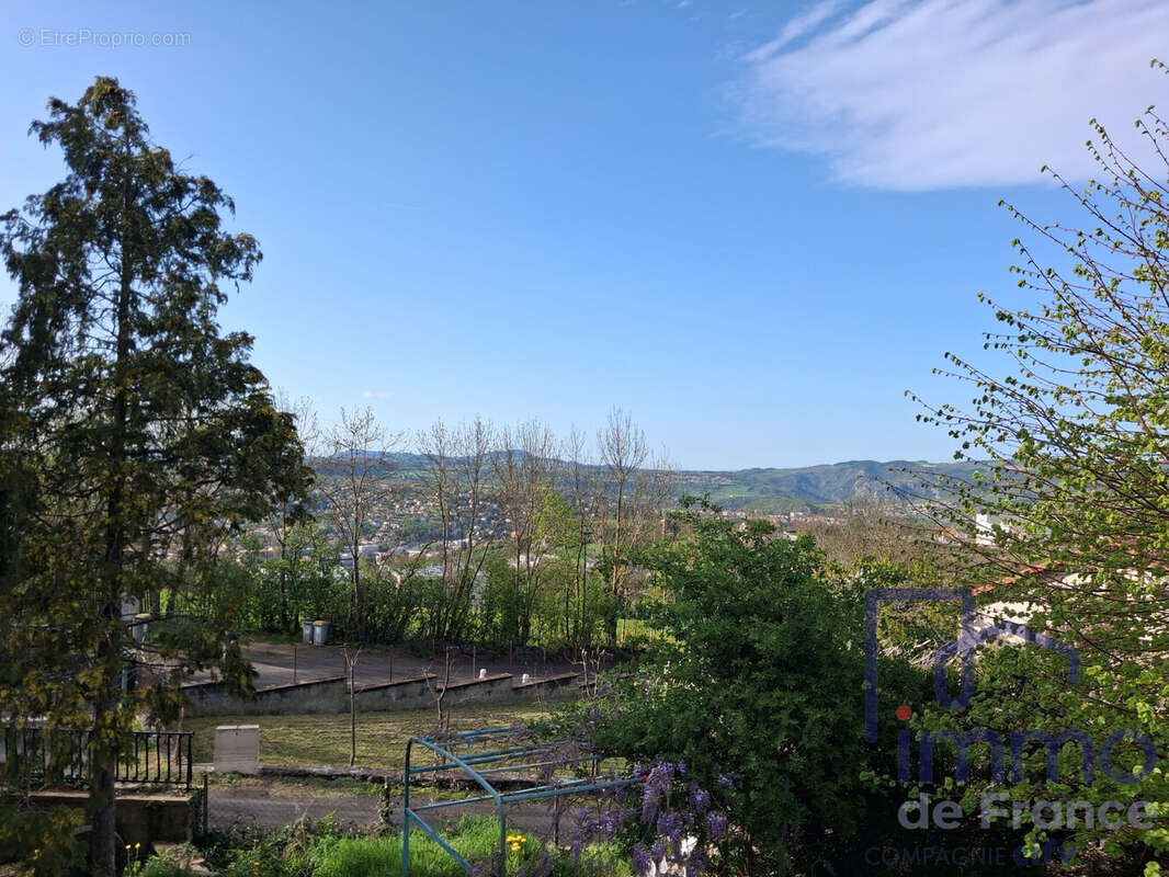 Maison 116 m² à Le Puy-En-Velay  - photo 2