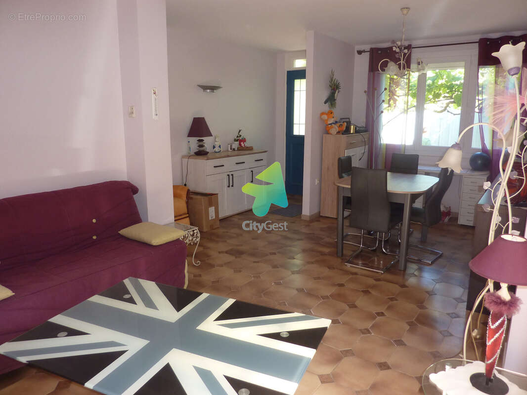 Maison à VALRAS-PLAGE