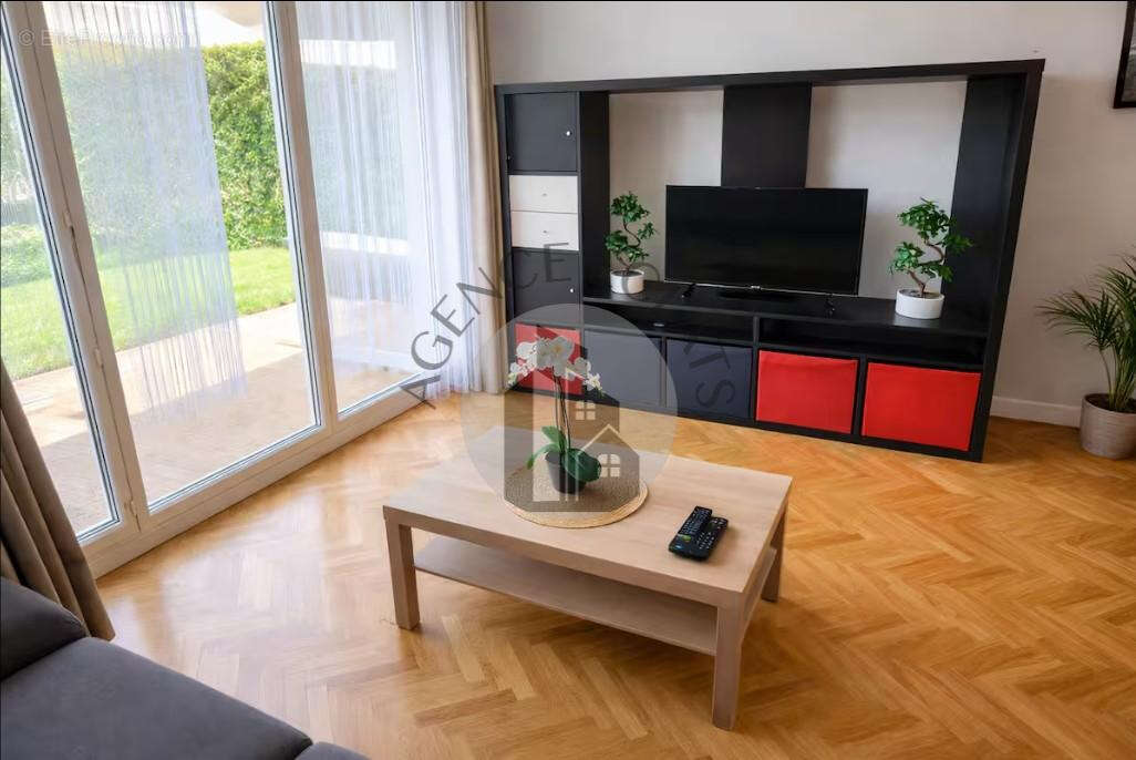 Appartement à MONTEVRAIN