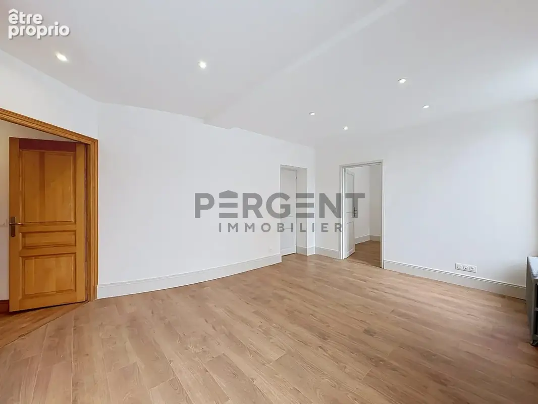 Appartement 68 m² à Charleville-Mezieres  - photo 3