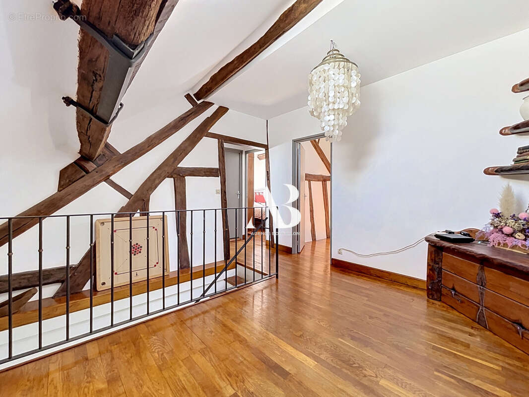 Maison à LA CHAPELLE-GAUTHIER
