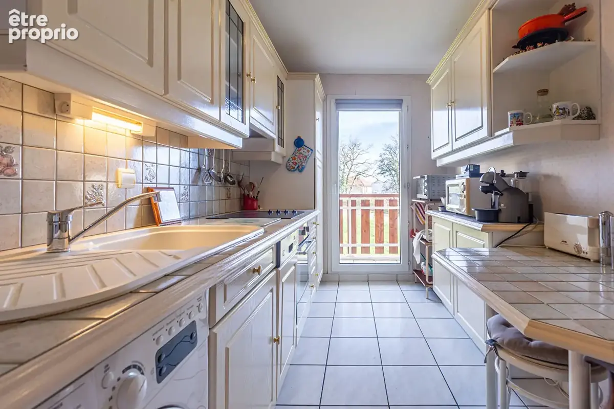 Appartement à POISY