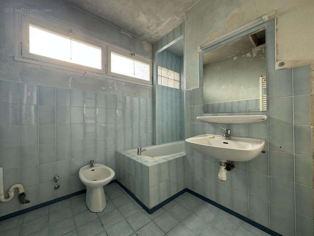 Maison à VILLENAVE-D'ORNON