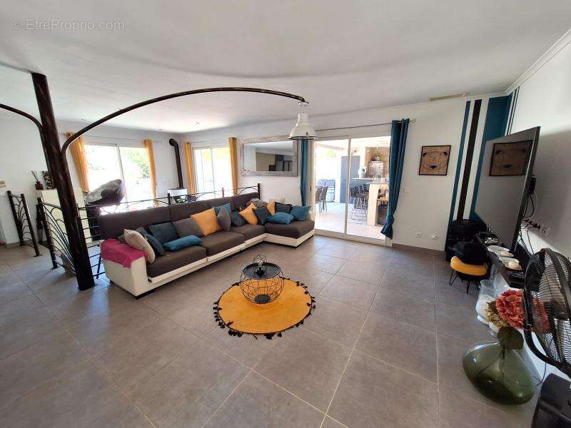 Maison 164 m² à Beaucaire  - photo 10