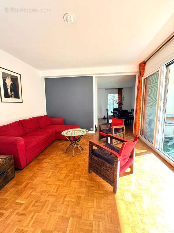 Appartement à MARSEILLE-9E