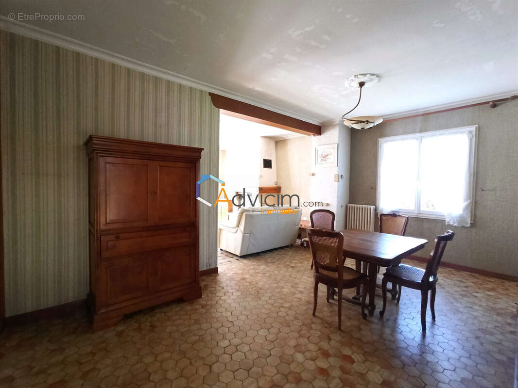 Maison à DADONVILLE