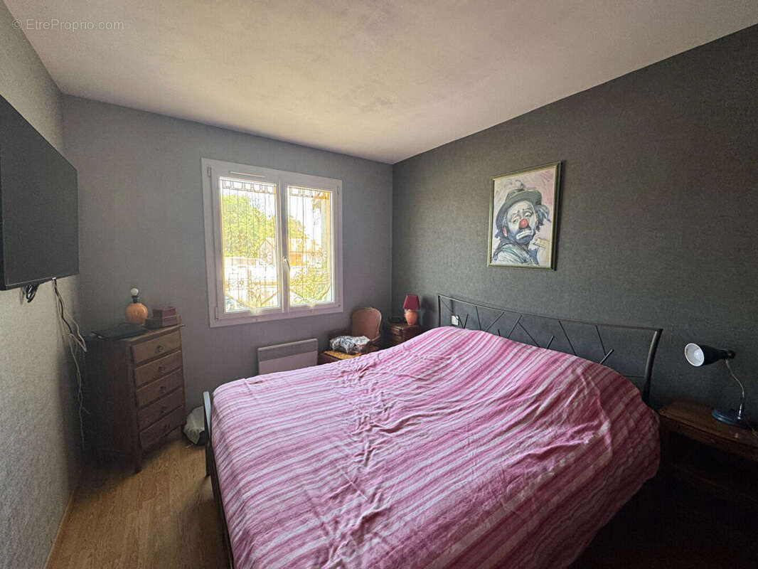 Villenave d'Ornon - Maison de 84m² avec jardin et stationnement - photo 6