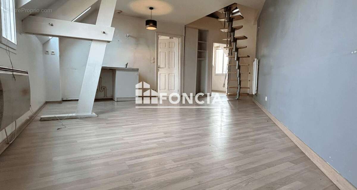 Appartement à BELLOY-EN-FRANCE