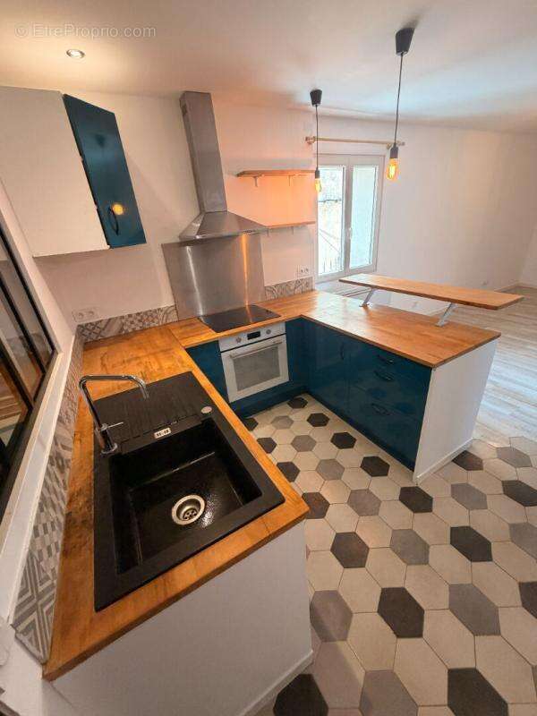 Roquevaire -T2 de 36 m² entièrement rénové - photo 3