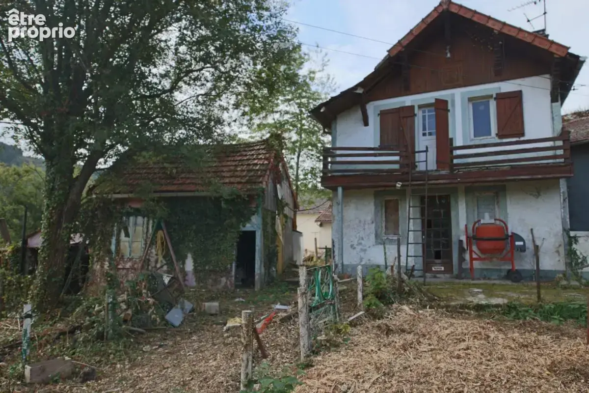 Petite maison à rénover entre coeur historique et plein campagne - photo 12