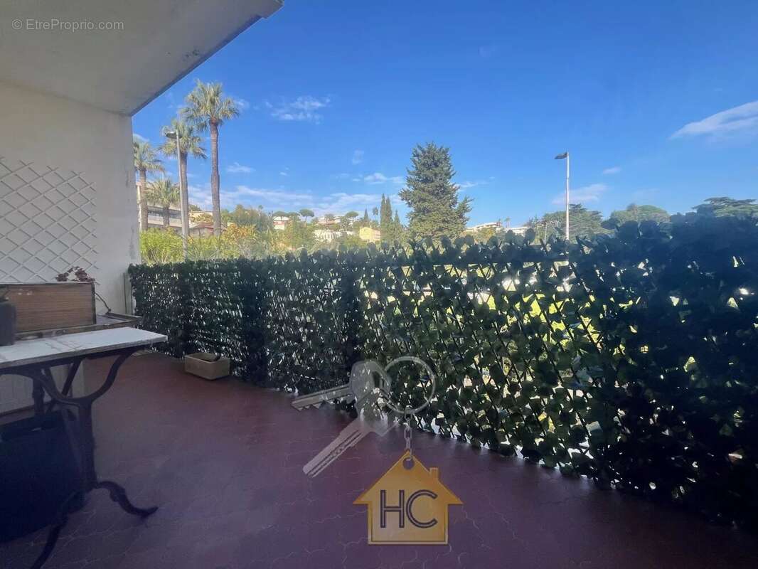 Appartement à CANNES