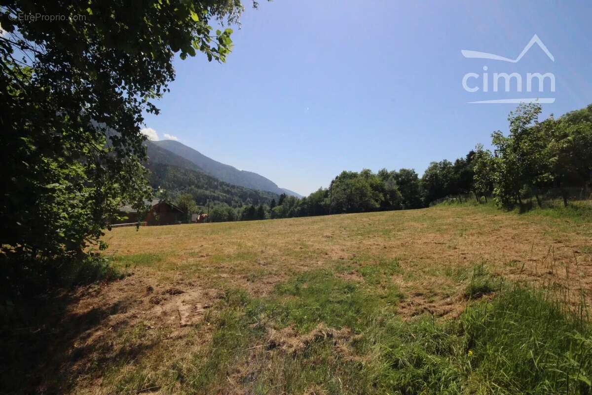 Grand terrain - photo 3
