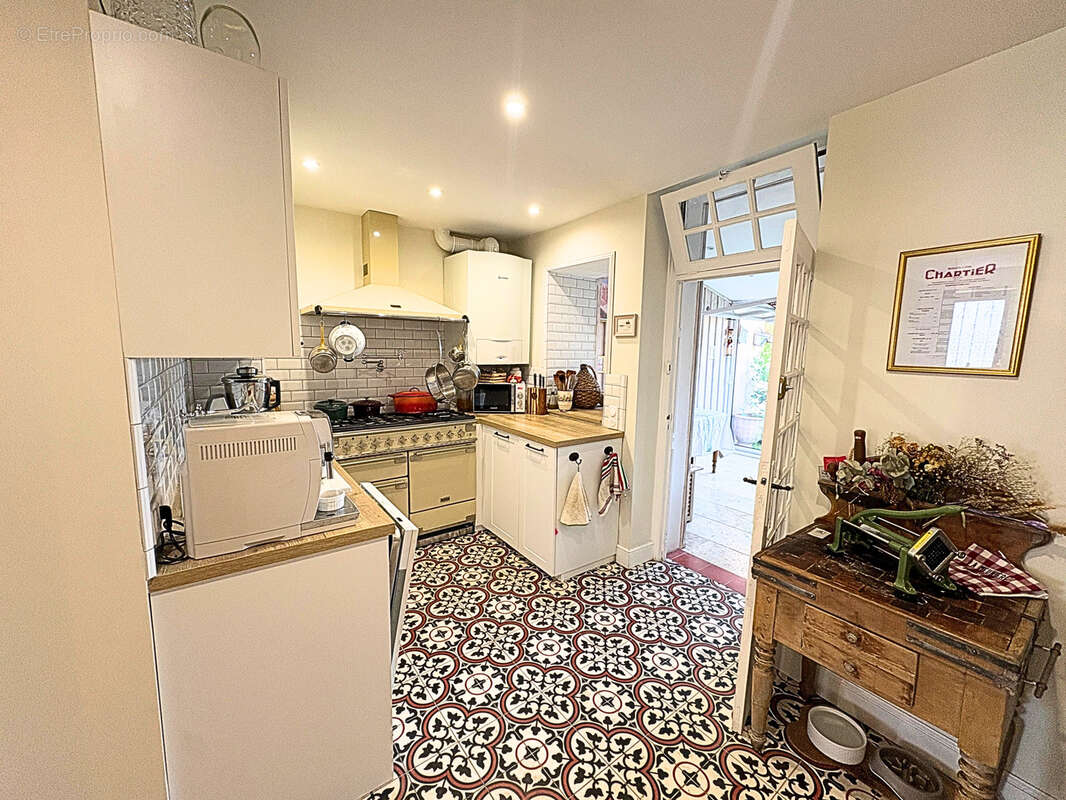 AUCH Haute Ville   Maison de rue rénovée avec terrasse - photo 4