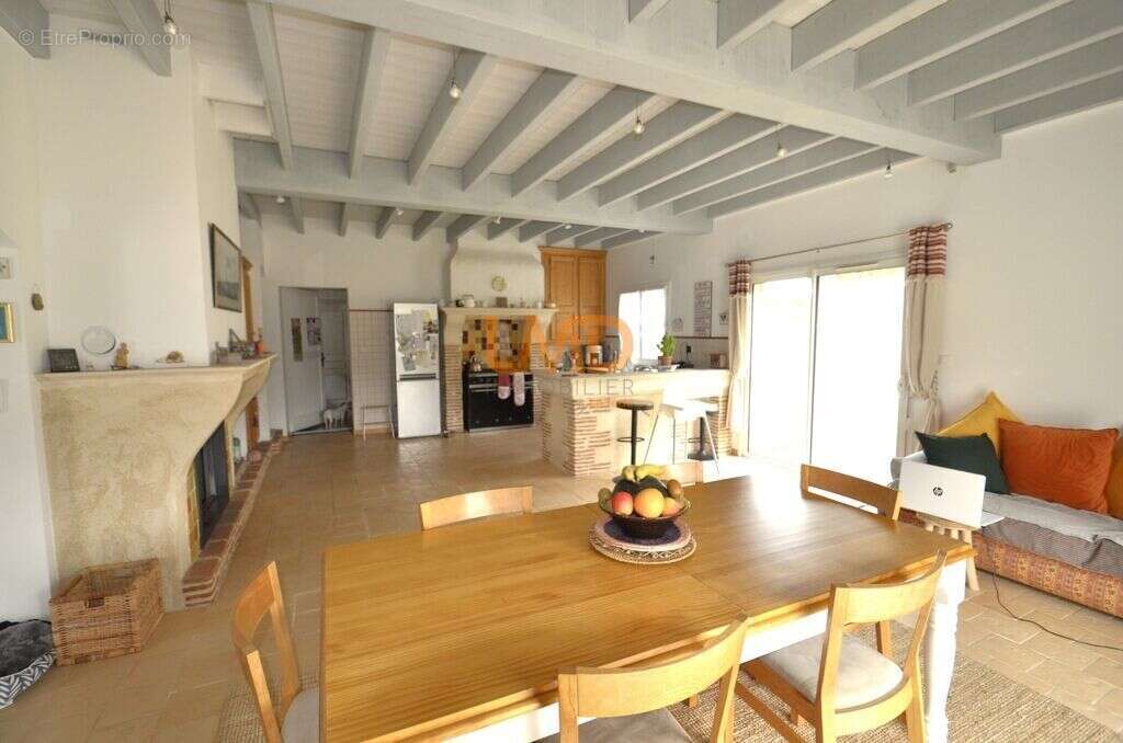 Maison 215 m² et appartement indépendant, grand terrain avec pis - photo 7