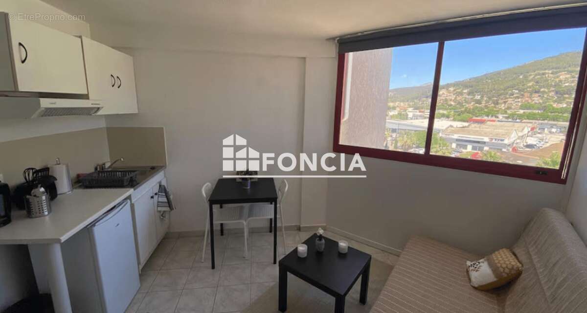 Appartement à LA VALETTE-DU-VAR