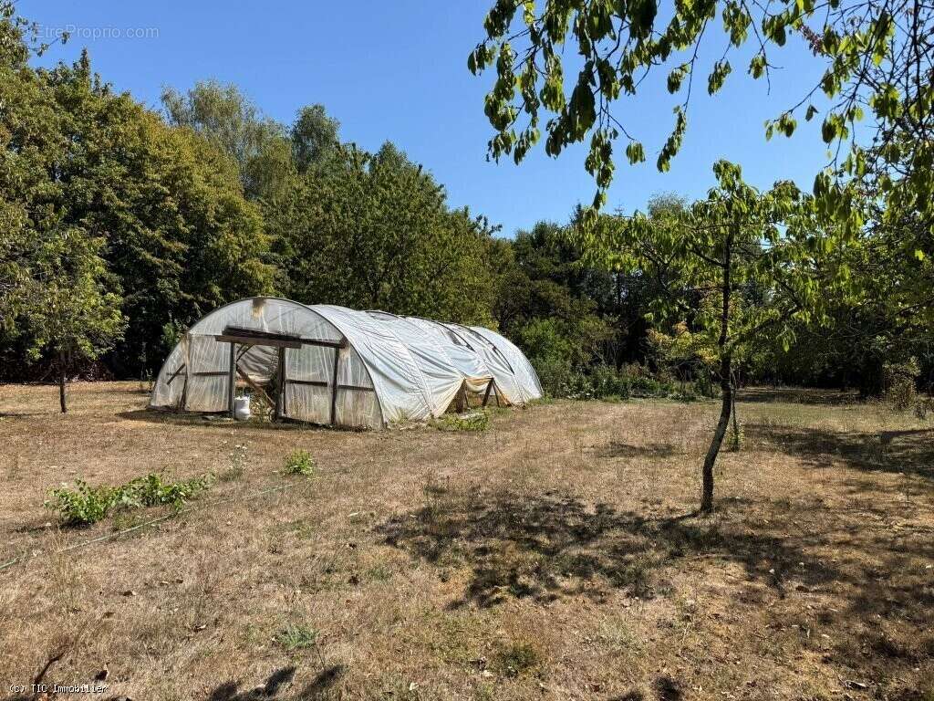 Maison de Campagne au Calme Avec 3 Chambres et Terrain - photo 25