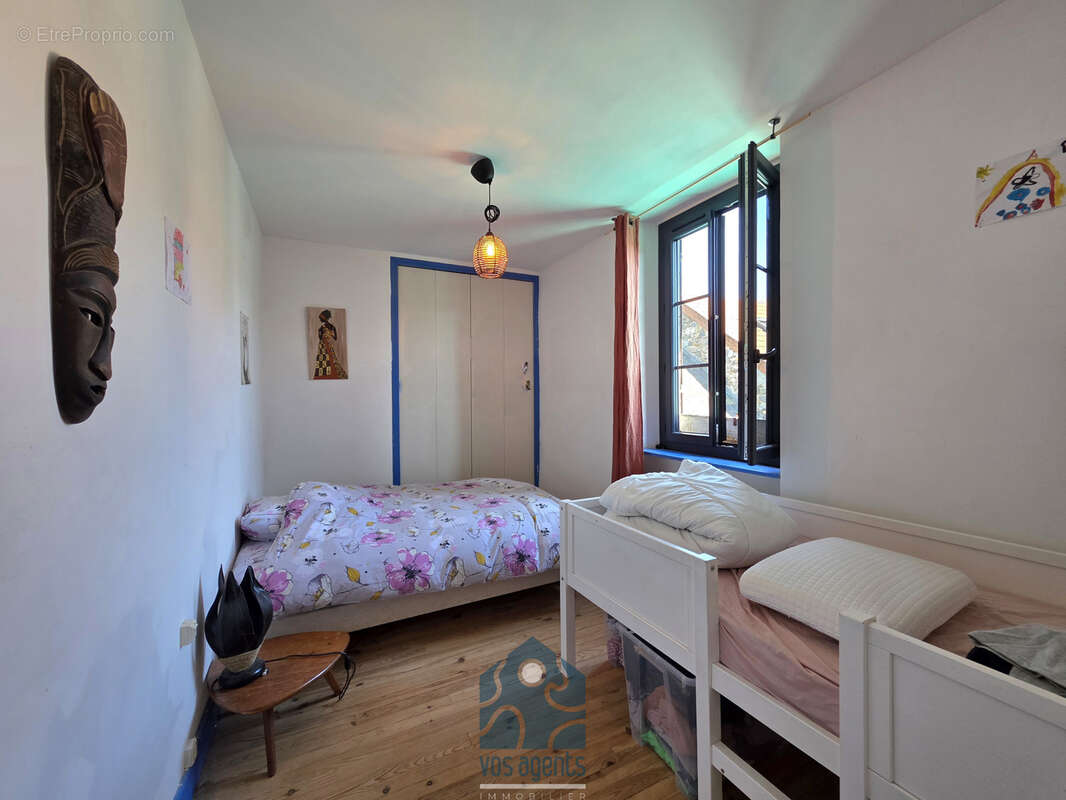 Maison à MANZAT