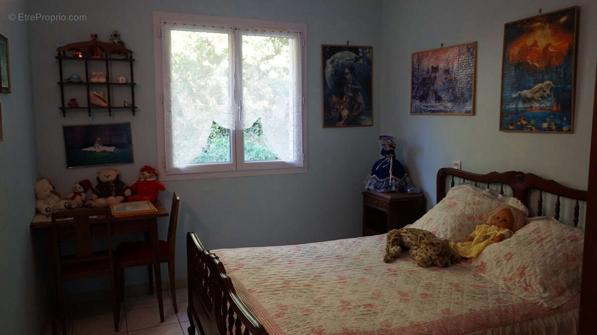 Maison à CASTELNAU-MONTRATIER