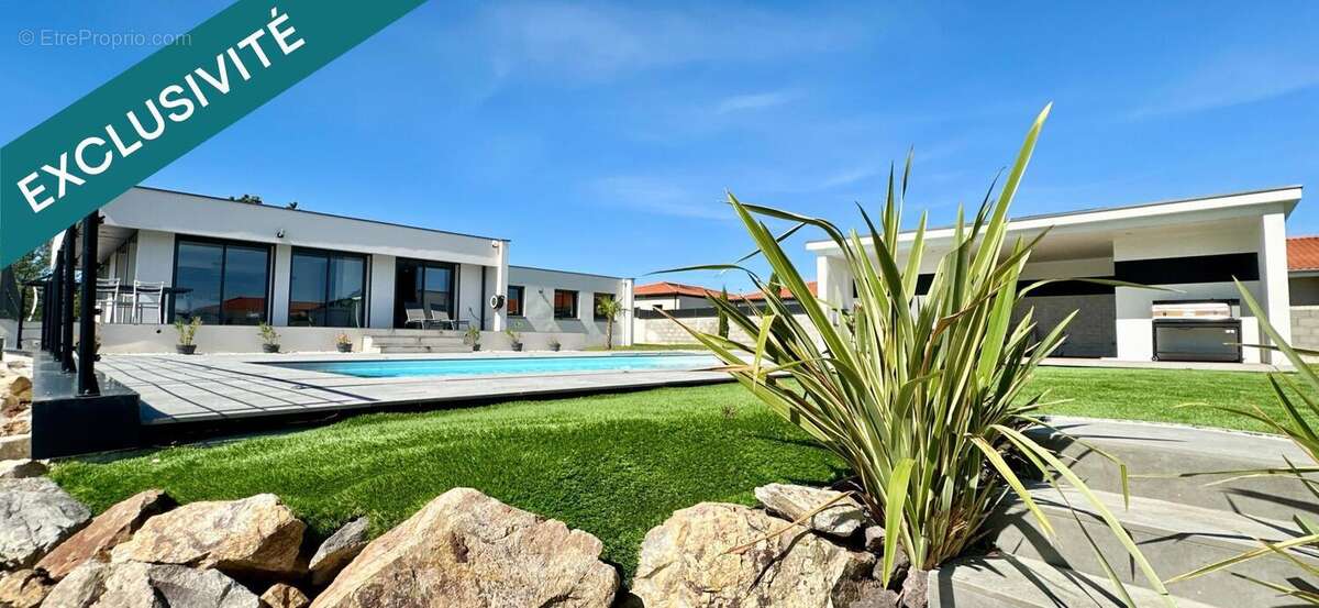 Photo 2 - Maison à ORCET