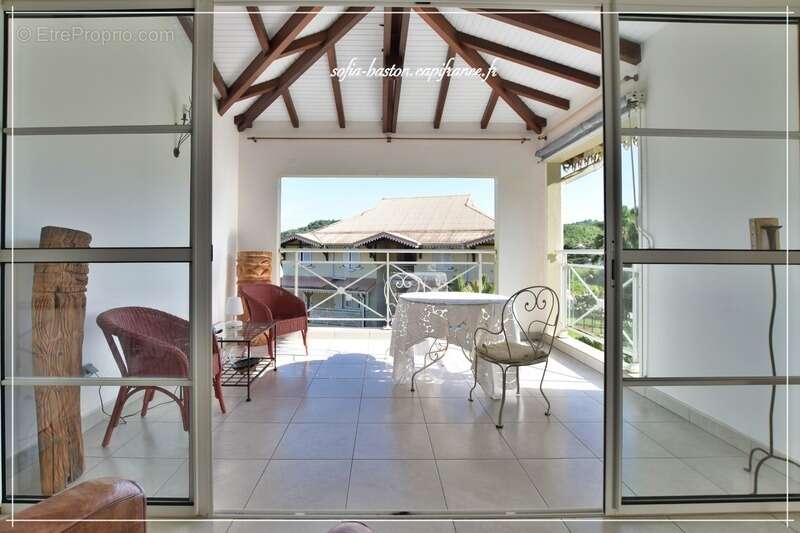 Appartement à LES TROIS-ILETS