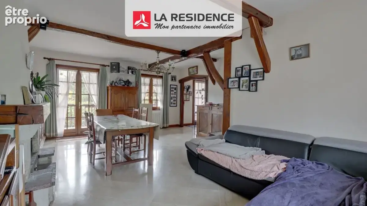 Maison 6 pièces 122 m² à vendre à Les Andelys (27700) - photo 2