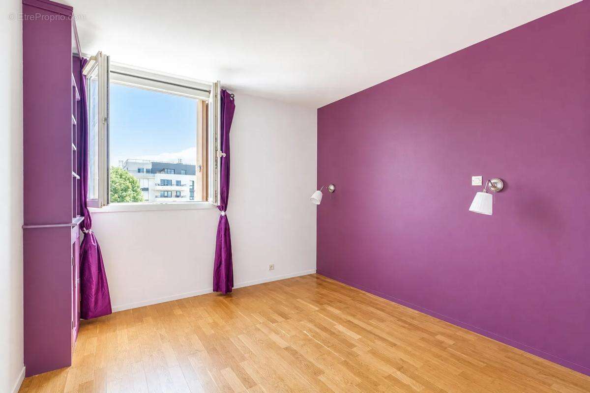 Appartement à COLOMBES