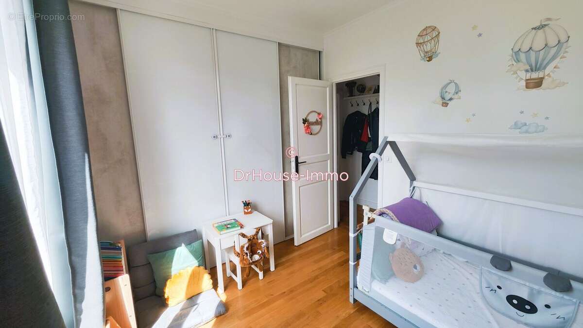 Appartement 54 m² à Houilles  - photo 19