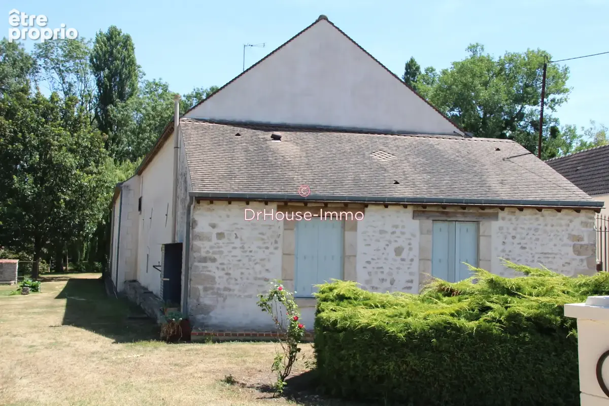 Maison 416 m² à Prefontaines  - photo 10