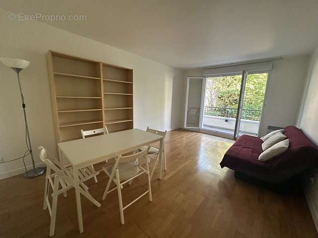 Appartement à MAISONS-ALFORT