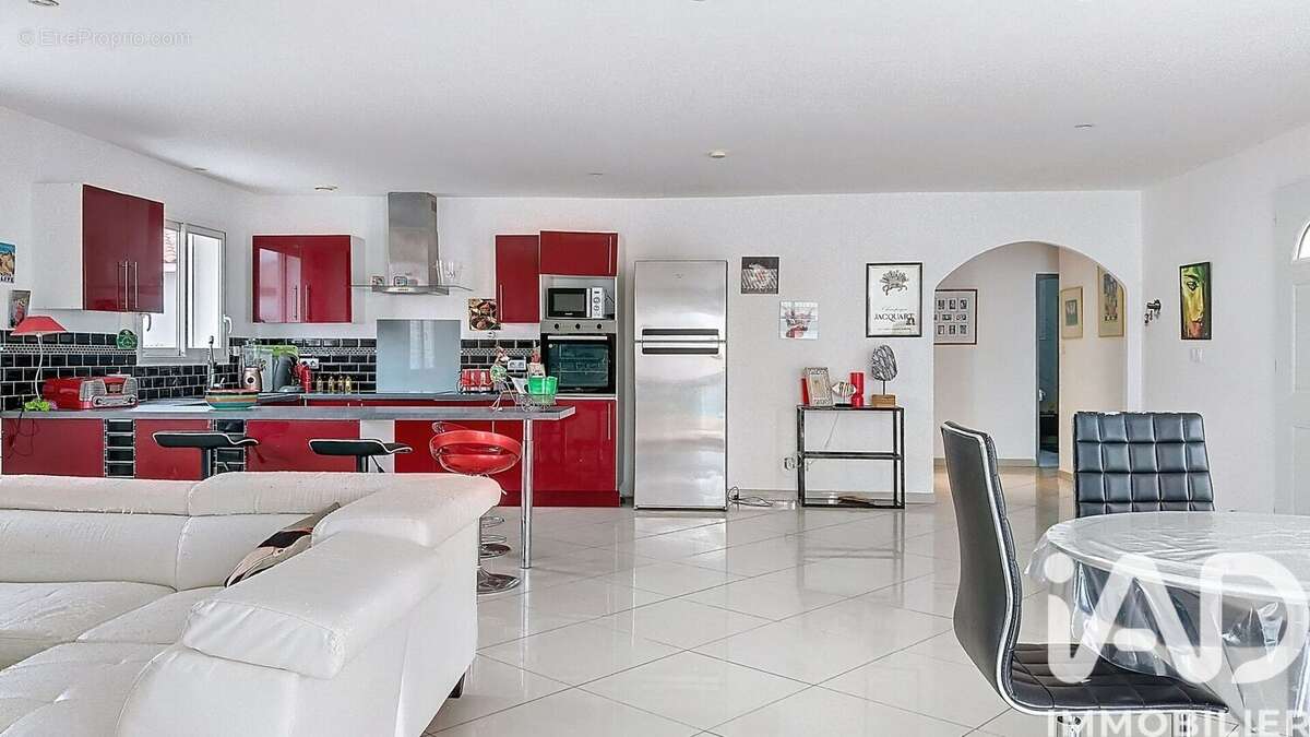Photo 8 - Maison à LEZIGNAN-CORBIERES