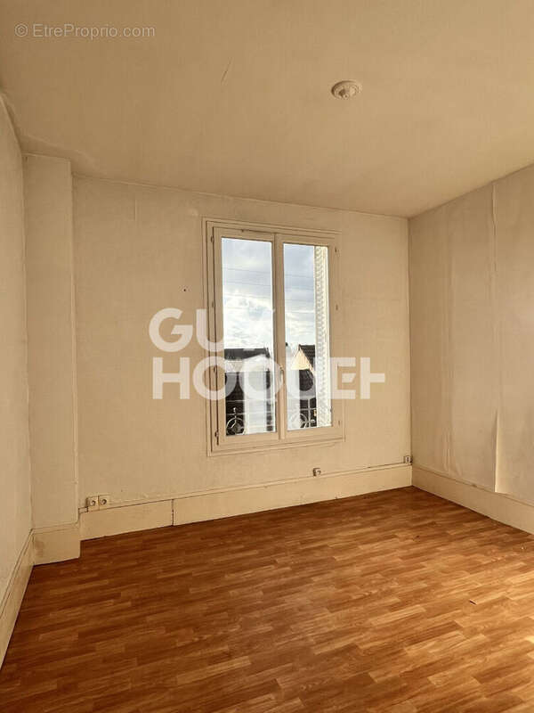 Appartement à EPINAY-SUR-SEINE