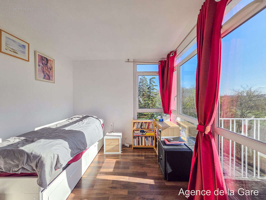 Appartement à MAISONS-LAFFITTE