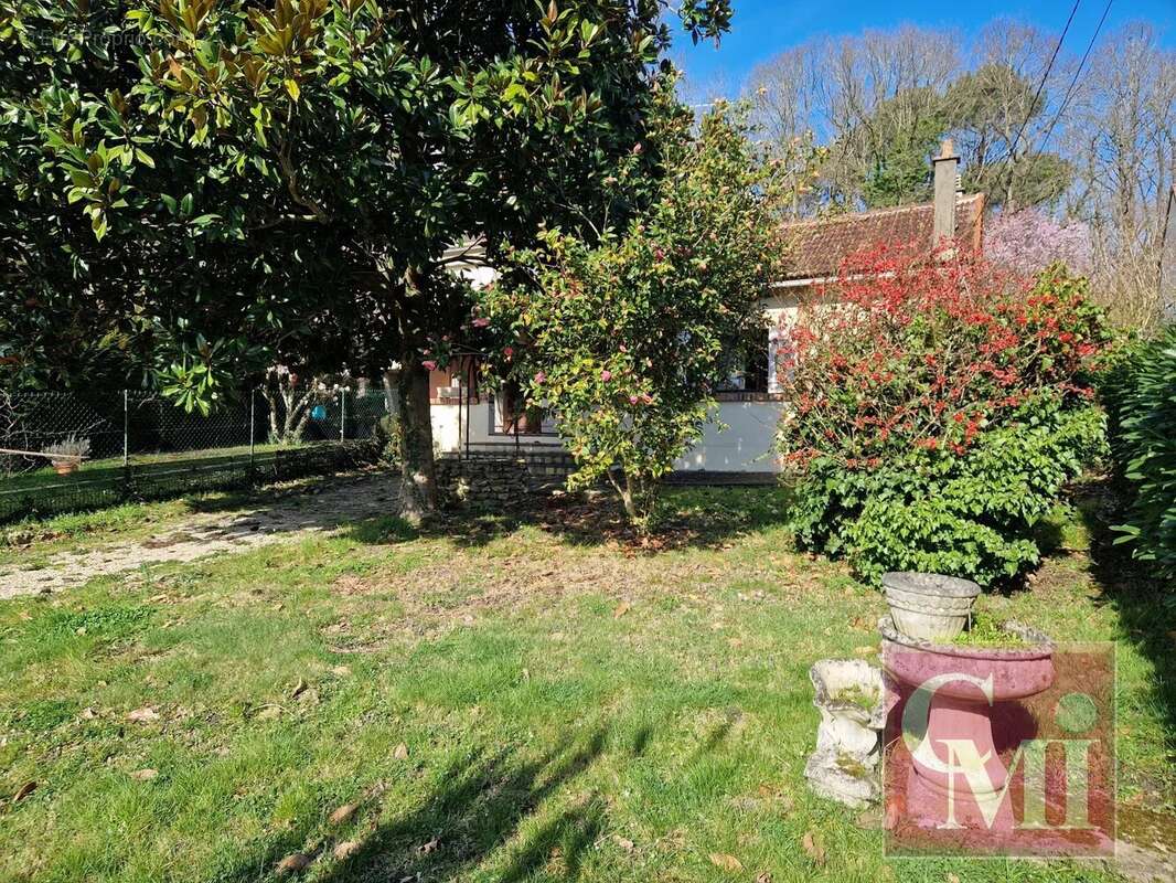 Maison à BREUX-JOUY