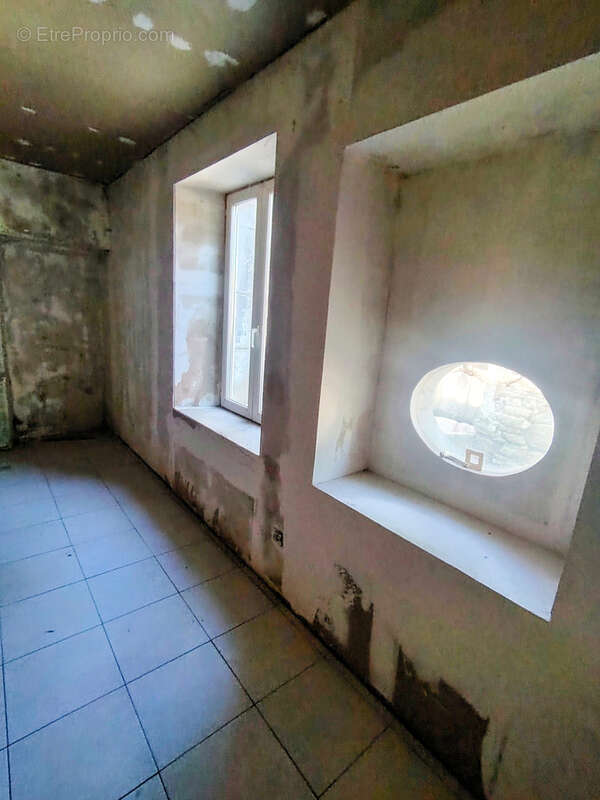 Maison à COUSANCES-LES-FORGES