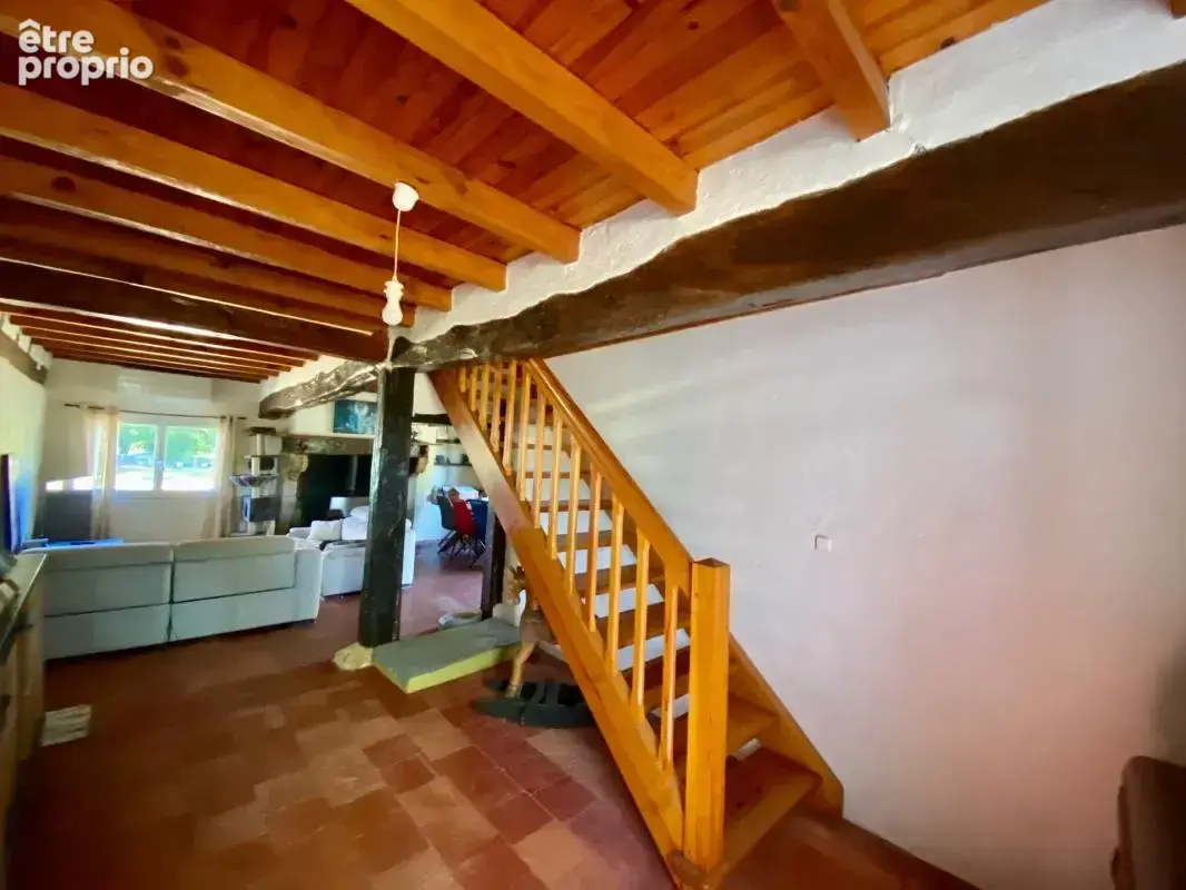 Maison a colombages renovee avec gite independant sur 2700 m2 de terrain a lacquy - photo 12