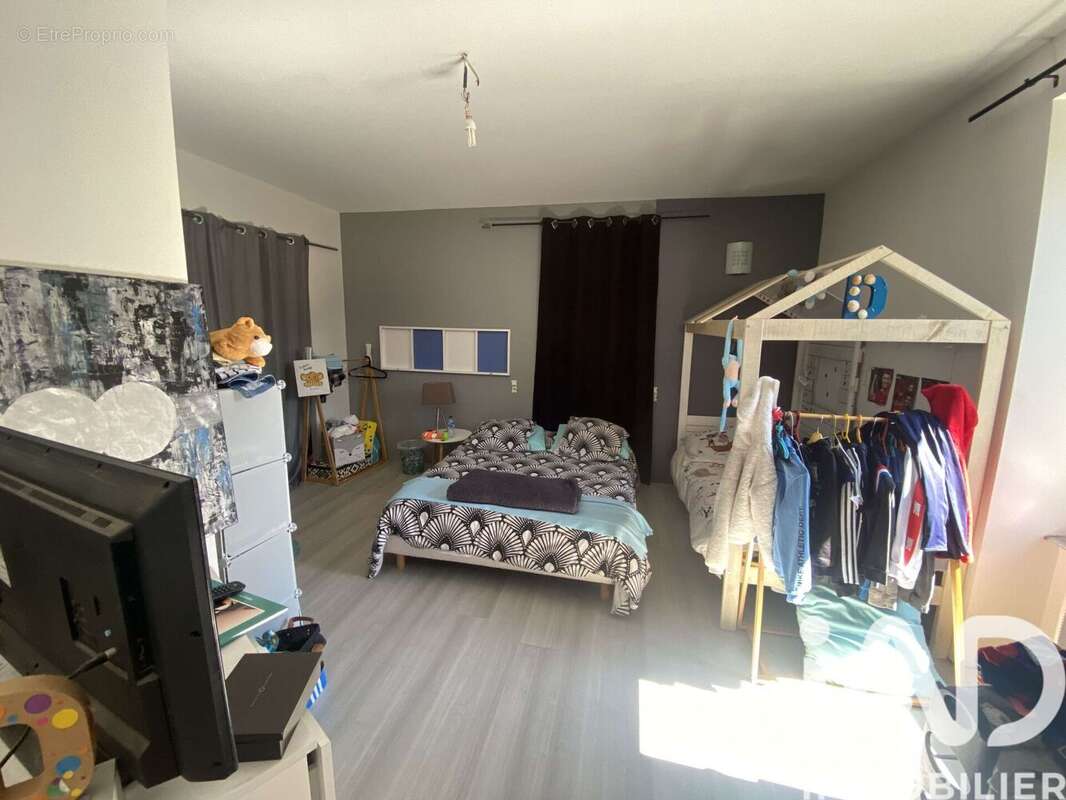 Maison 116 m² à Luscan  - photo 6