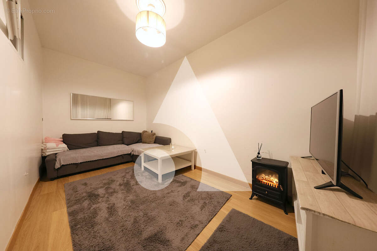 Maison à SAINTRY-SUR-SEINE