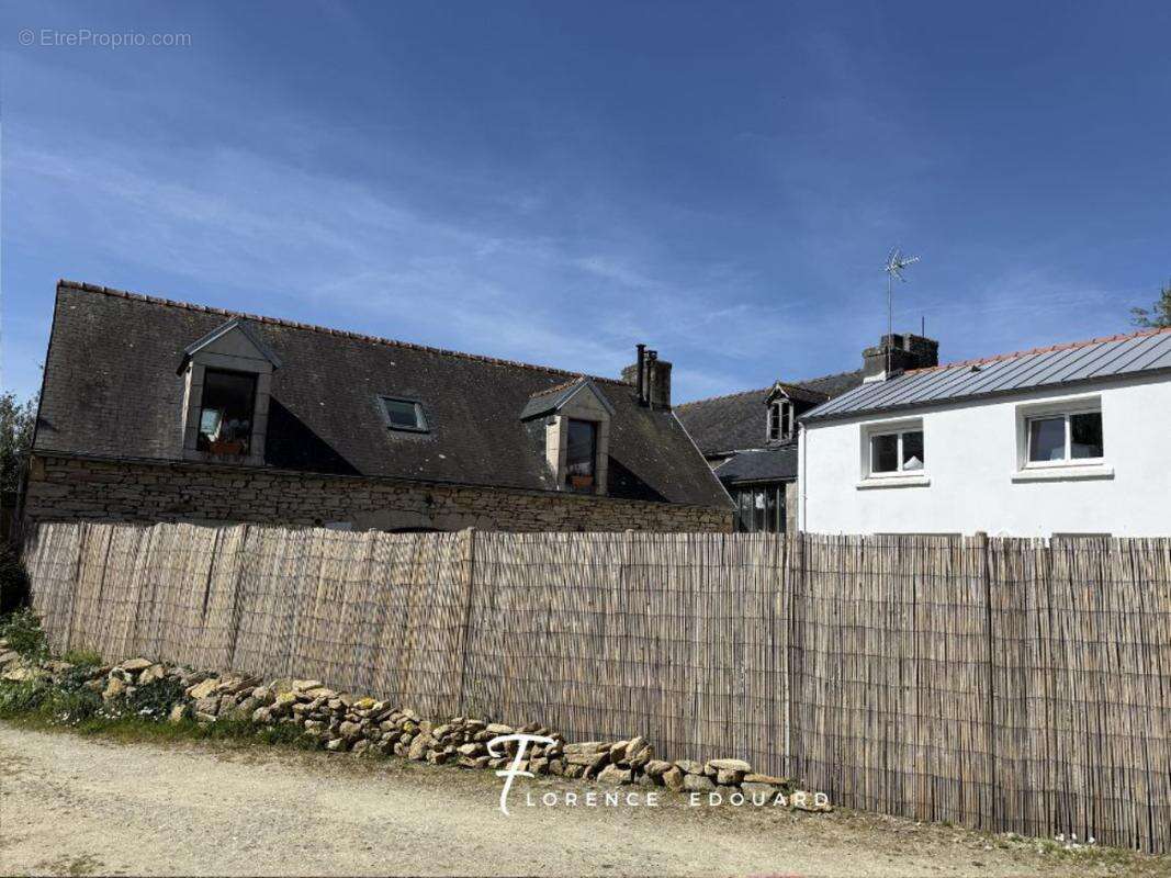 Maison à POULDREUZIC